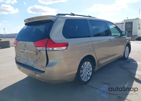 2011 Toyota Sienna Limited V6 из США, поврежденный, VIN 5TDYK3DCXBS063741